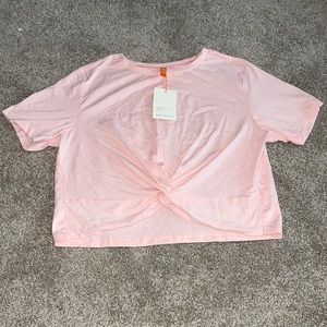 NEW WITH TAGS Jinkesi T-shirt Size Youth XXL